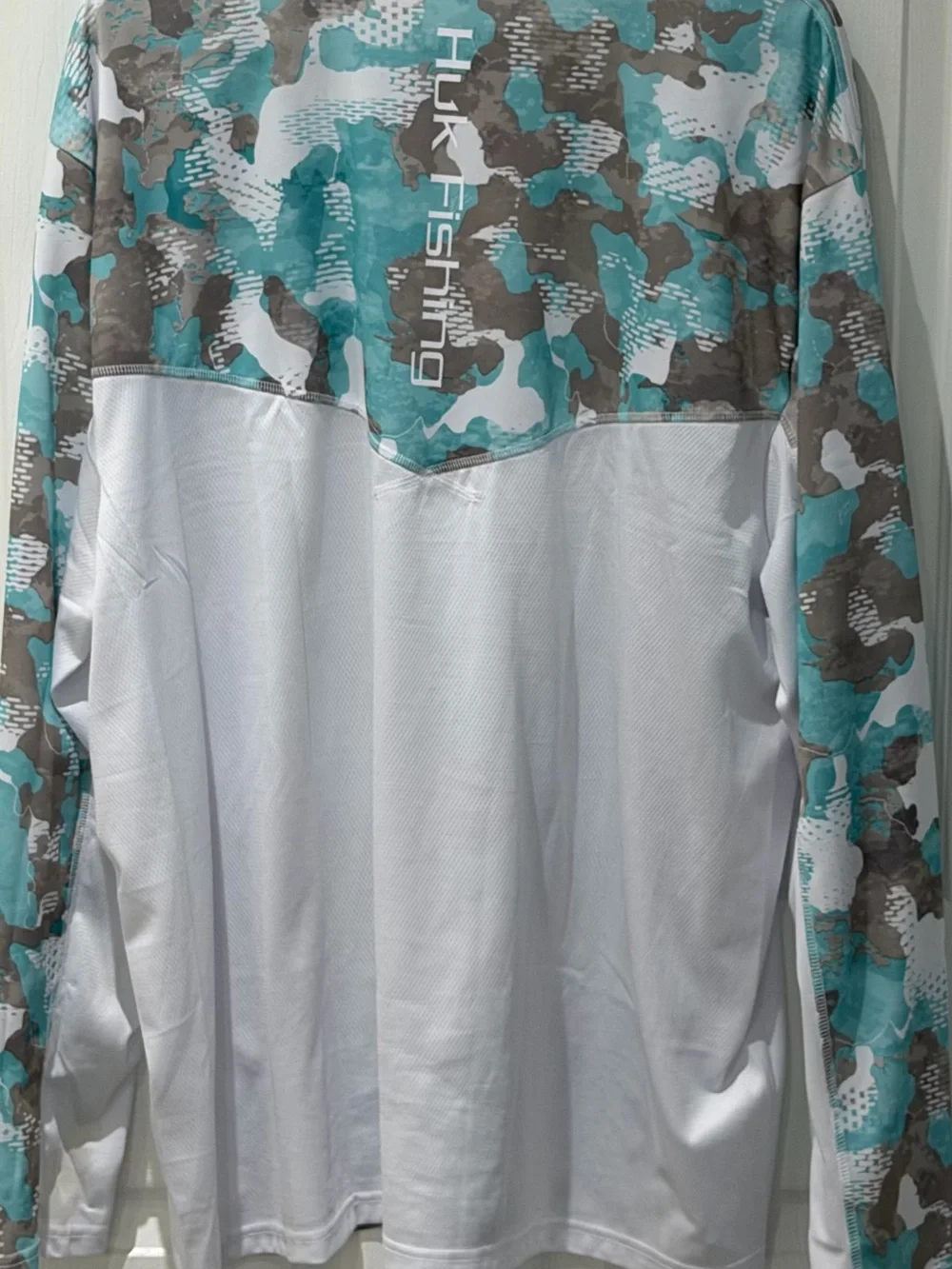 Huk Men’s Performance Fishing Long Sleeve Shirt - Teal, White, Gray